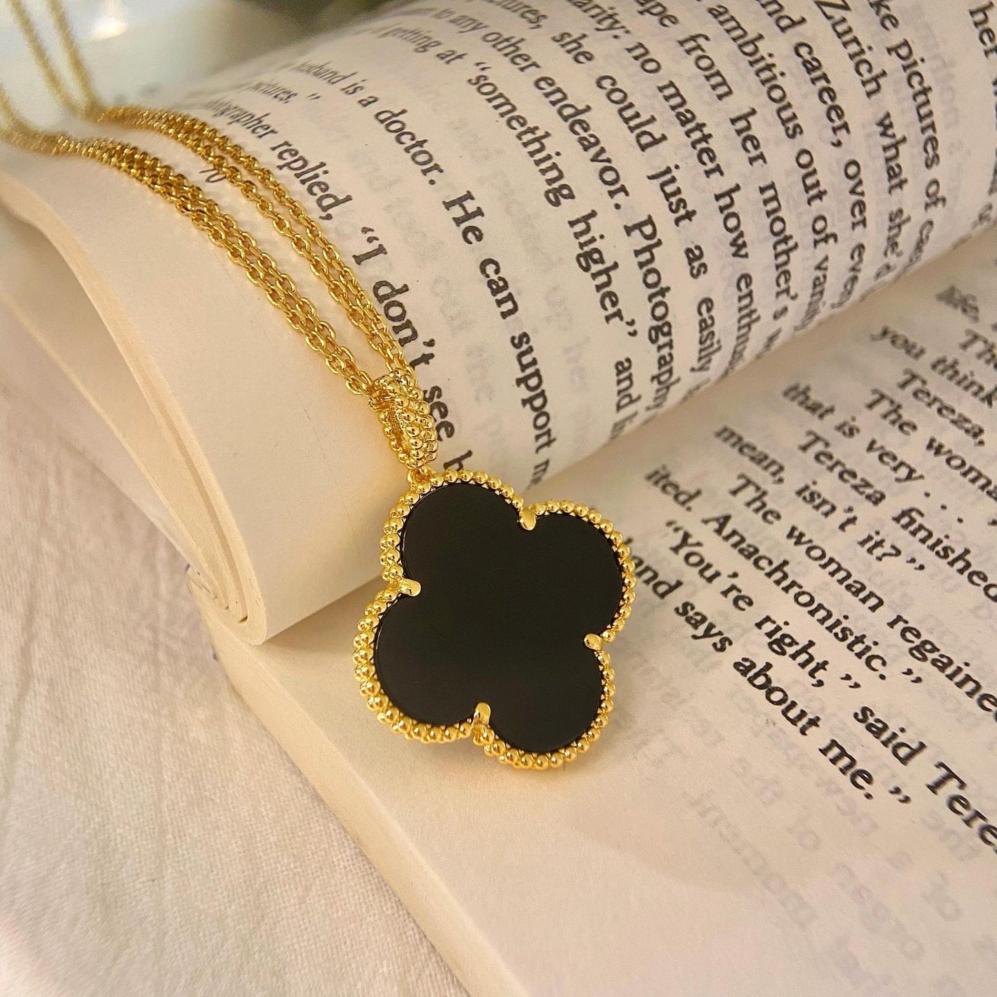 [AuraEcho Jewelry]CLOVER 25MM NECKLACE GOLD ONYX
