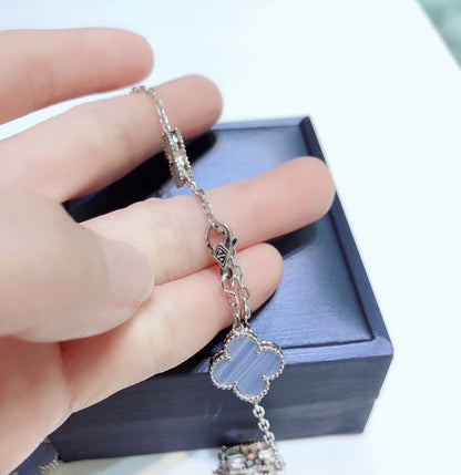 [AuraEcho Jewelry]CLOVER 10 MOTIFS CHALCEDONY DIAMONDS SILVER NECKLACE