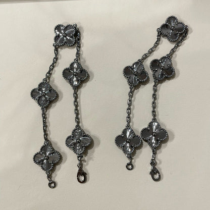 [AuraEcho Jewelry]CLOVER 5 MOTIF BLACK BRACELET