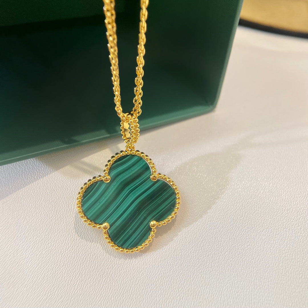 [AuraEcho Jewelry]CLOVER 25MM MALACHITE GOLD NECKLACE