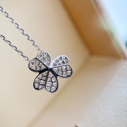 [AuraEcho Jewelry]CLOVER DIAMOND NECKLACE SILVER