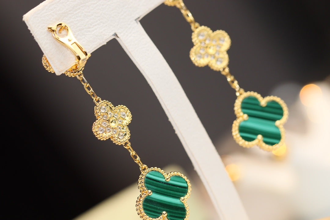 [AuraEcho Jewelry]CLOVER EARRINGS GOLD MALACHITE DIAMOND 3 MOTIF