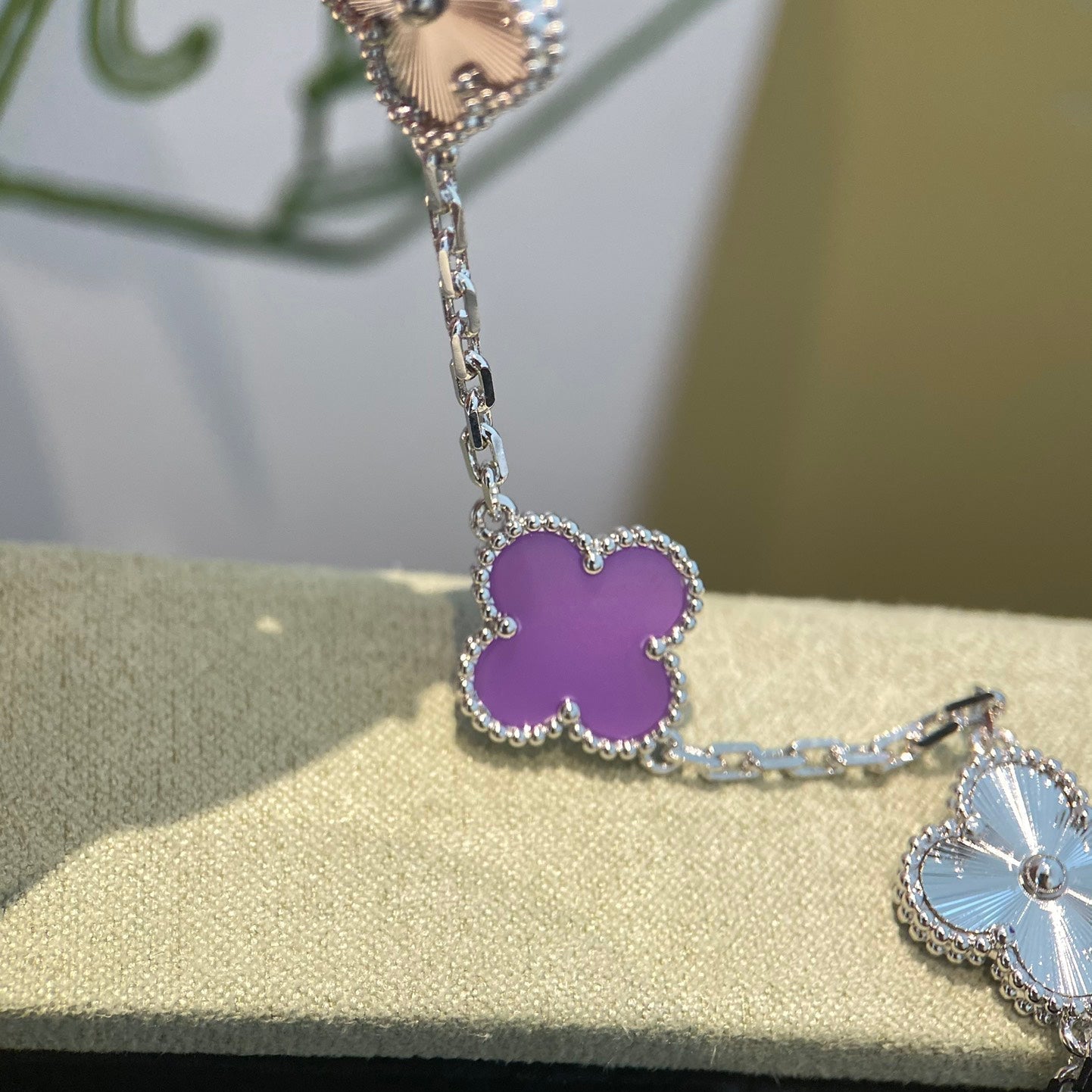 [AuraEcho Jewelry]CLOVER  5 MOTIFS  PURPLE VIOLET BRACELET SILVER