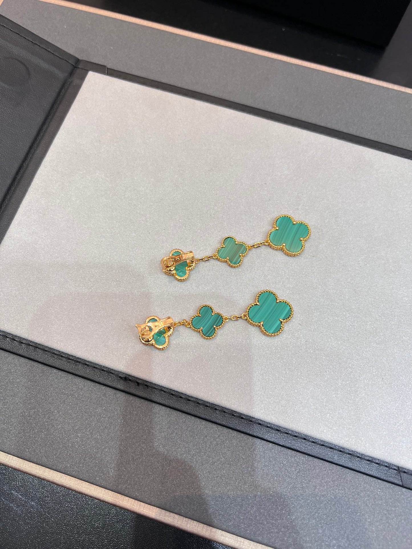 [AuraEcho Jewelry]CLOVER MALACHITE 3 MOTIFS GOLD