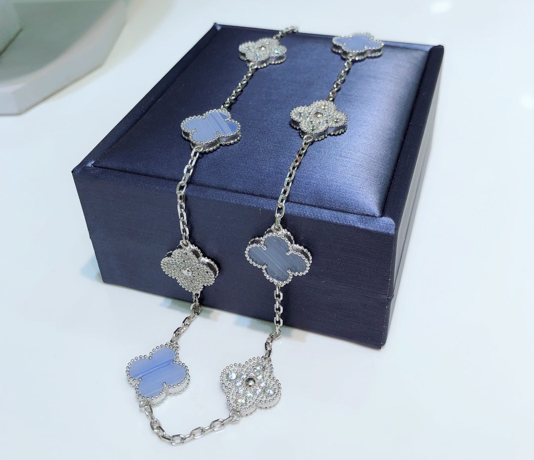 [AuraEcho Jewelry]CLOVER 10 MOTIFS CHALCEDONY DIAMONDS SILVER NECKLACE