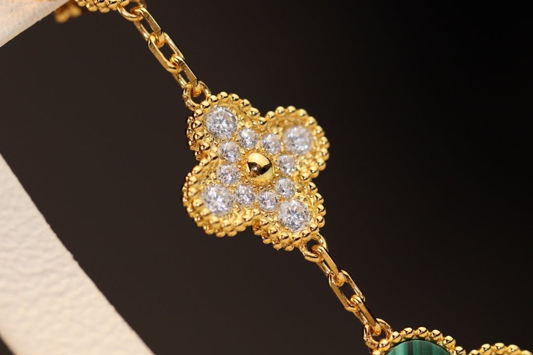 [AuraEcho Jewelry]CLOVER EARRINGS GOLD MALACHITE DIAMOND 3 MOTIF