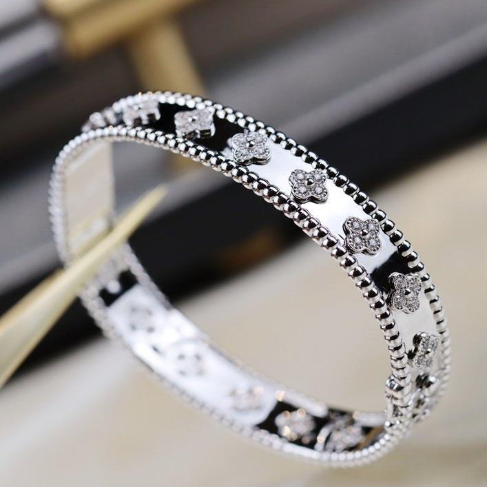 [AuraEcho Jewelry]CLOVER BRACELET 8MM DIAMONDS