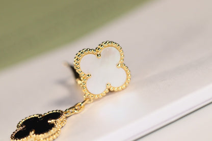 [AuraEcho Jewelry]CLOVER EARRINGS GOLD ONYX MOP 3 MOTIF