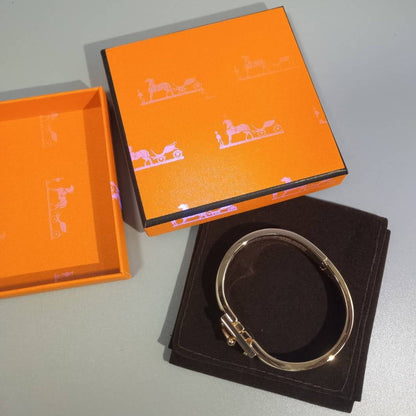 [AuraEcho Jewelry]H CLOUD BLUE BRACELET