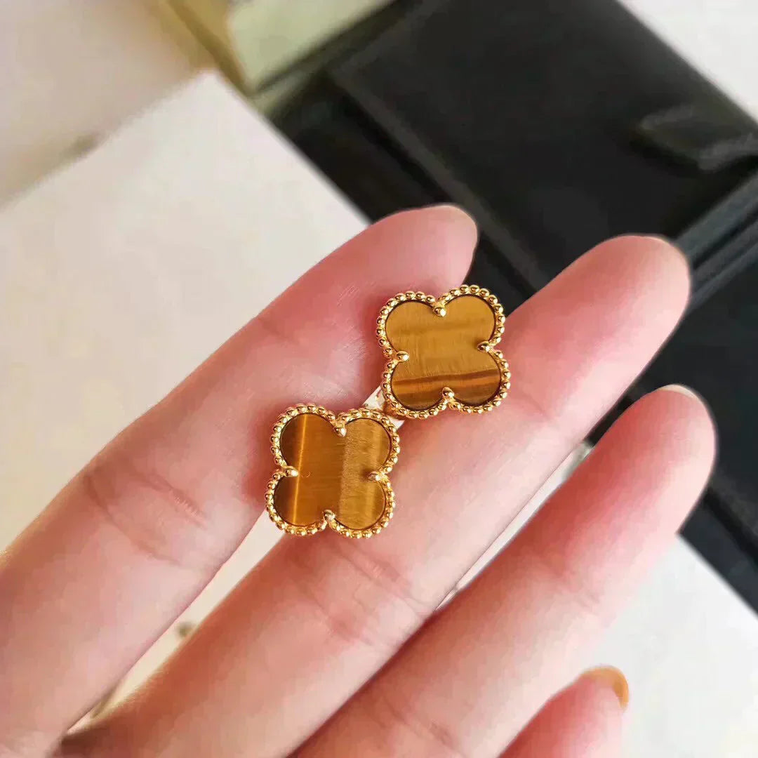 [AuraEcho Jewelry]CLOVER MEDIUM 1 MOTIFS TIGER EYE EARRINGS