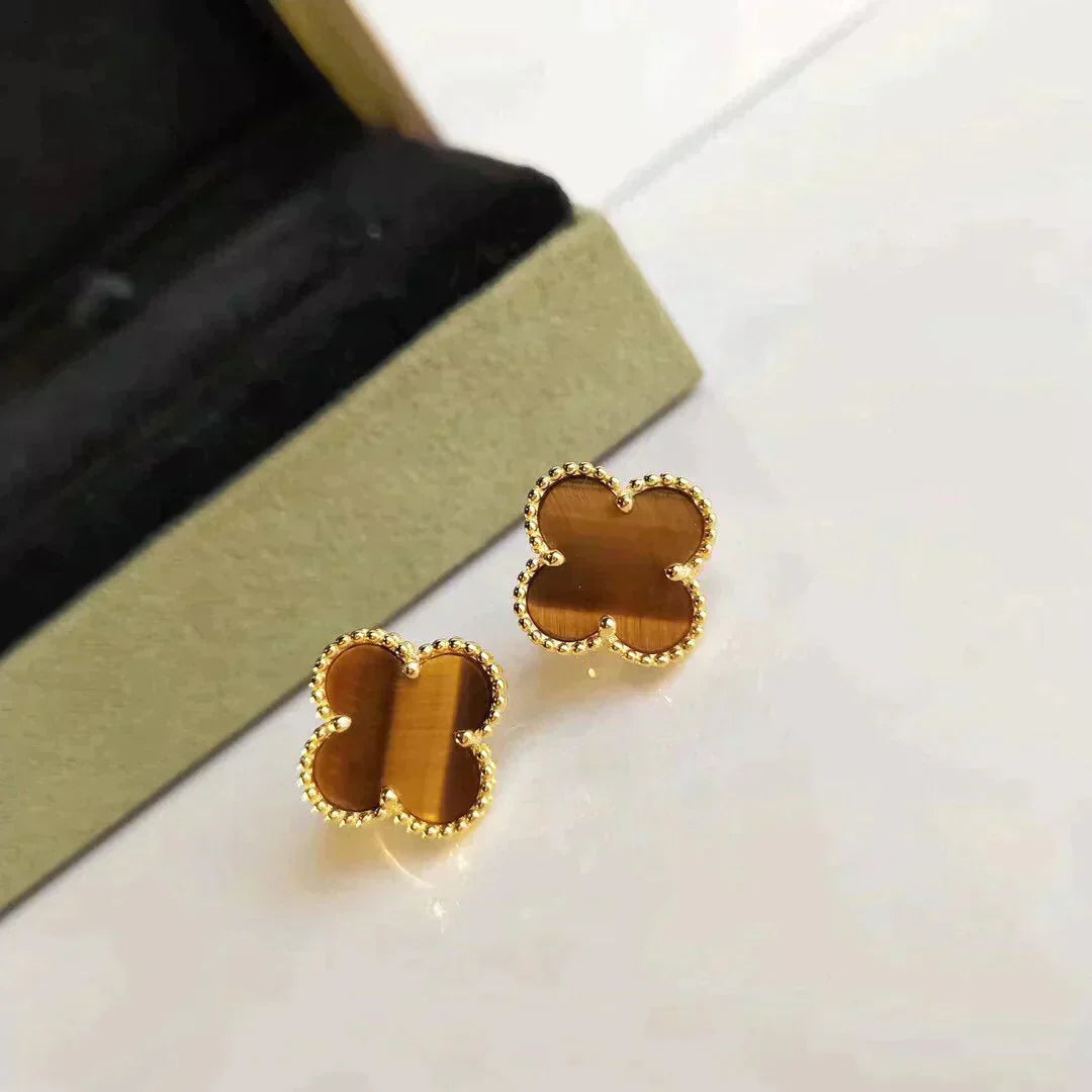 [AuraEcho Jewelry]CLOVER MEDIUM 1 MOTIFS TIGER EYE EARRINGS