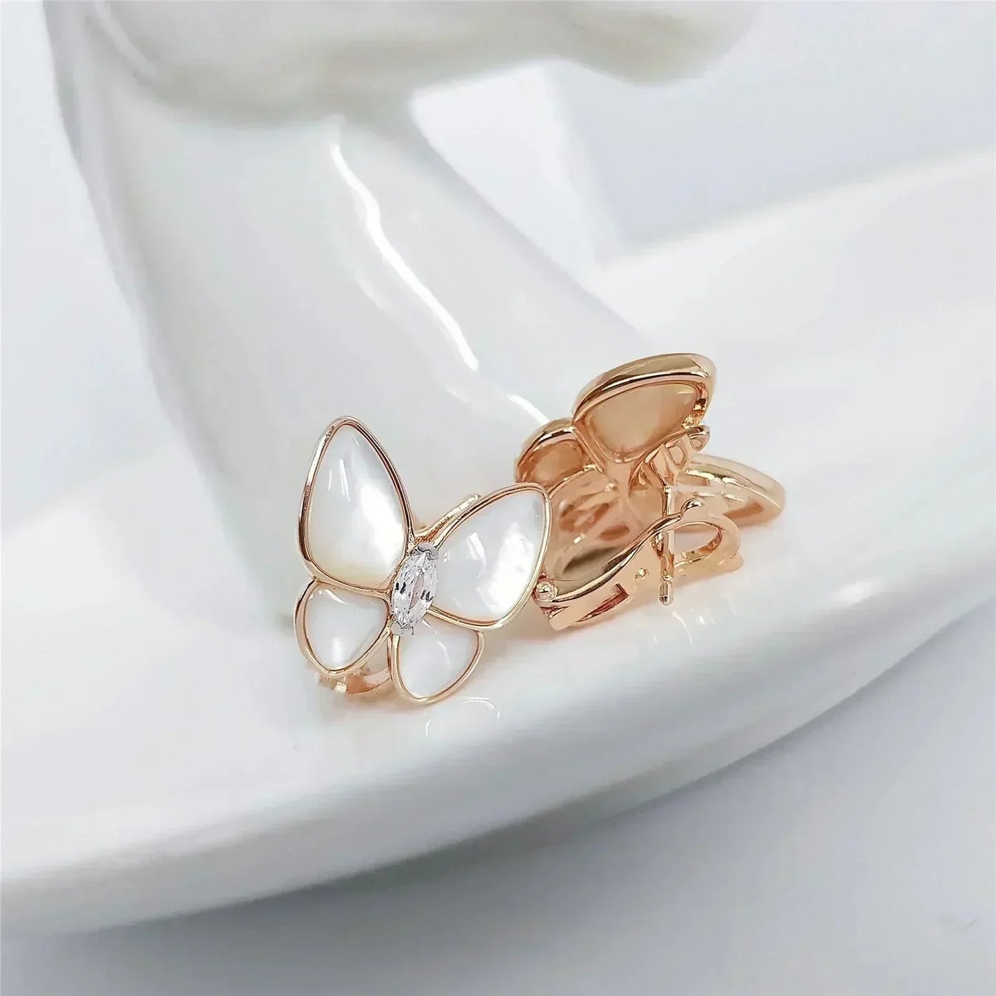 [AuraEcho Jewelry]BUTTERFLY MOP DIAMOND EARRINGS