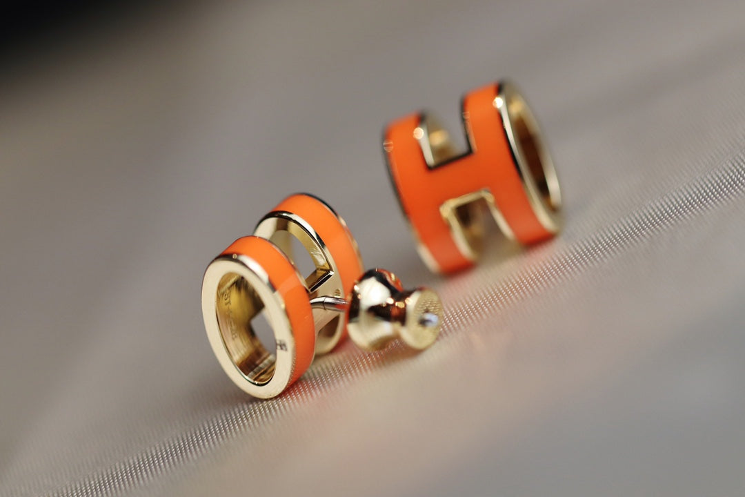 [AuraEcho Jewelry]MINI POP H EARRINGS ORANGE