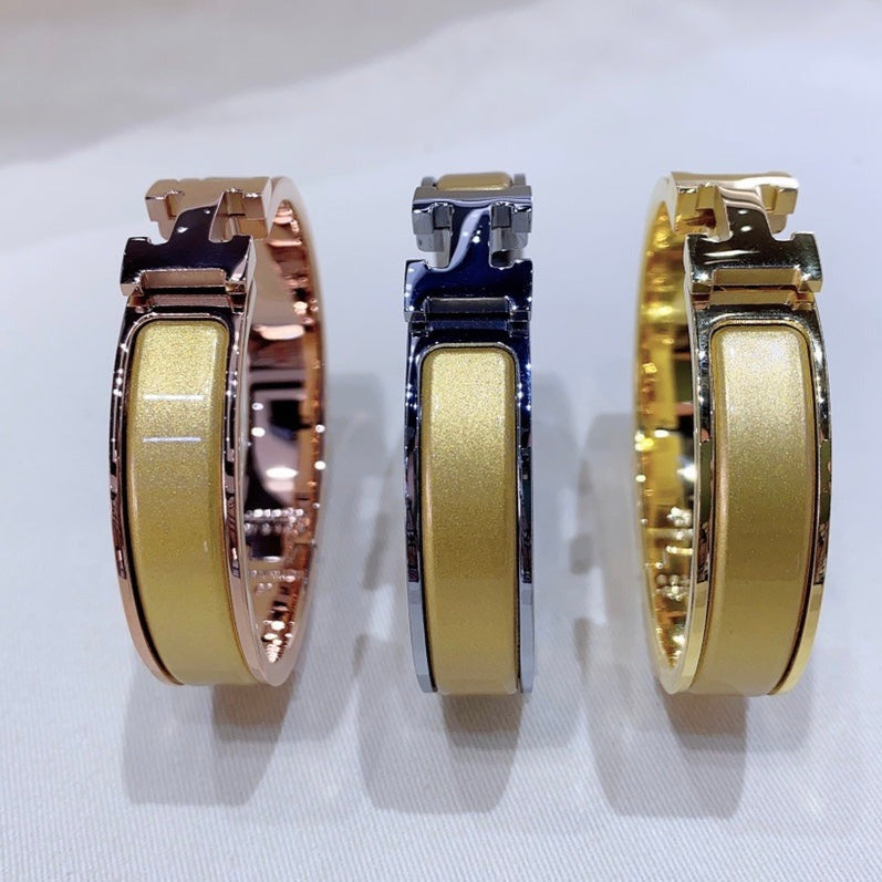 [AuraEcho Jewelry]H CHAMPAGNE BRACELET