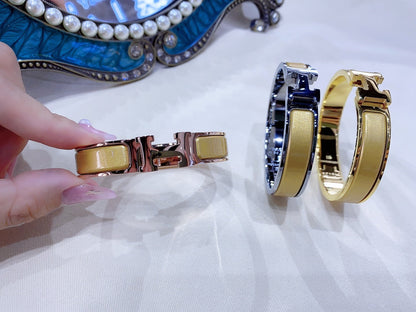 [AuraEcho Jewelry]H CHAMPAGNE BRACELET
