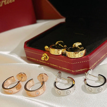 [AuraEcho Jewelry]LOVE EARRINGS 5.7MM 2 DIAMONDS