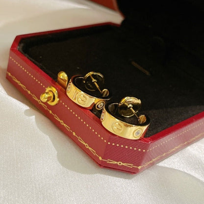 [AuraEcho Jewelry]LOVE EARRINGS 5.7MM 2 DIAMONDS