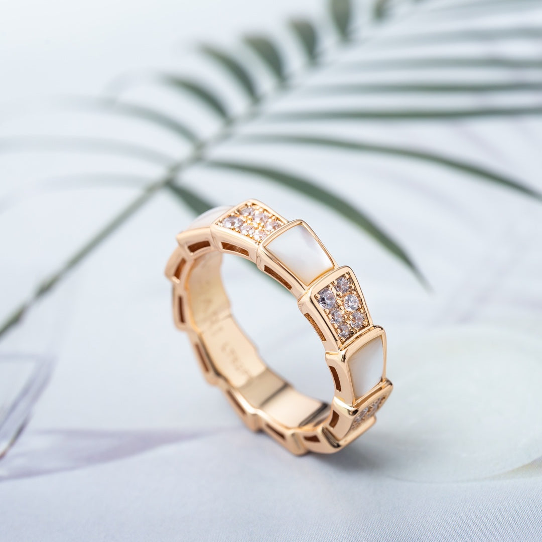 [AuraEcho Jewelry]SERPENTI RING PINK GOLD MOP DIAMOND PAVED 4MM
