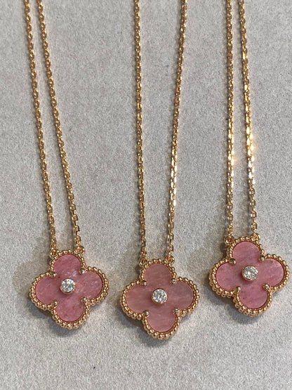 [AuraEcho Jewelry]CLOVER 15MM DIAMOND RHODONITE NECKLACE