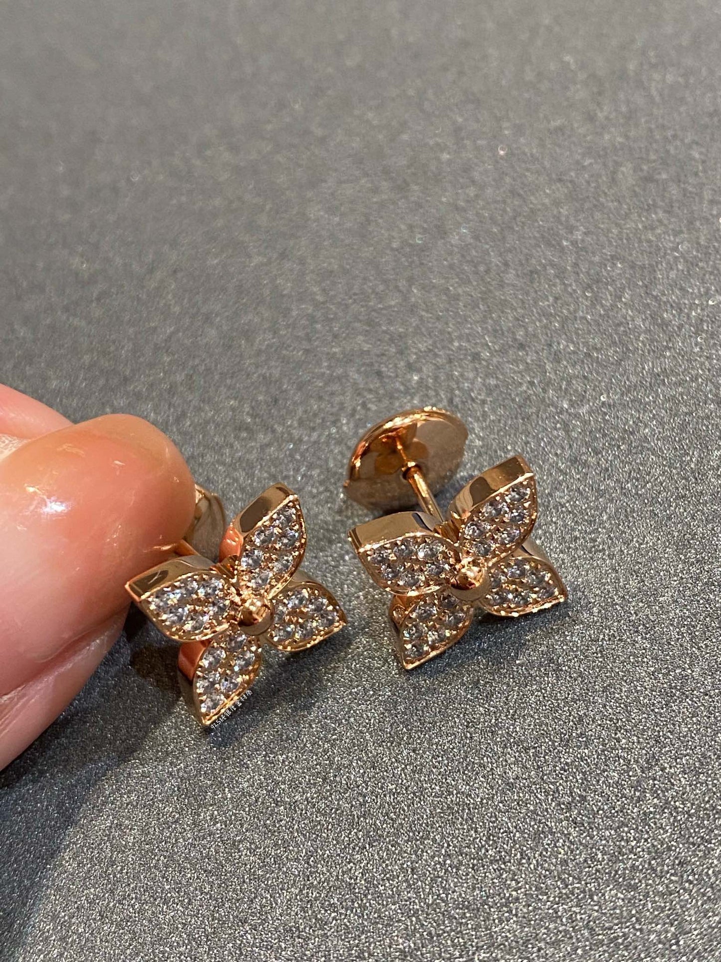 [AuraEcho Jewelry]STAR DIAMOND EARRINGS