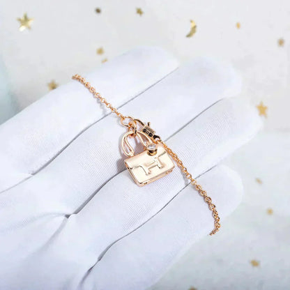 [AuraEcho Jewelry]AMULETTE PEDANT ROSE GOLD NECKLACE