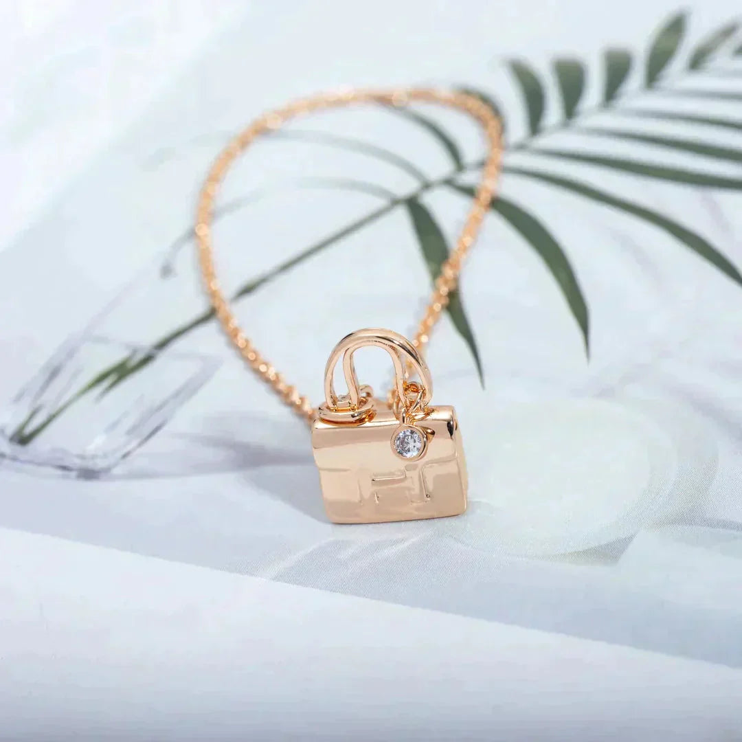 [AuraEcho Jewelry]AMULETTE PEDANT ROSE GOLD NECKLACE