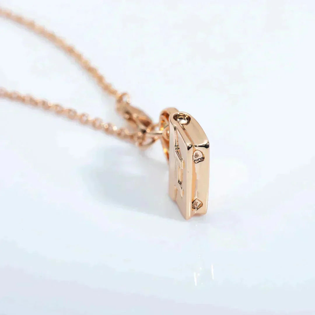[AuraEcho Jewelry]AMULETTE PEDANT ROSE GOLD NECKLACE
