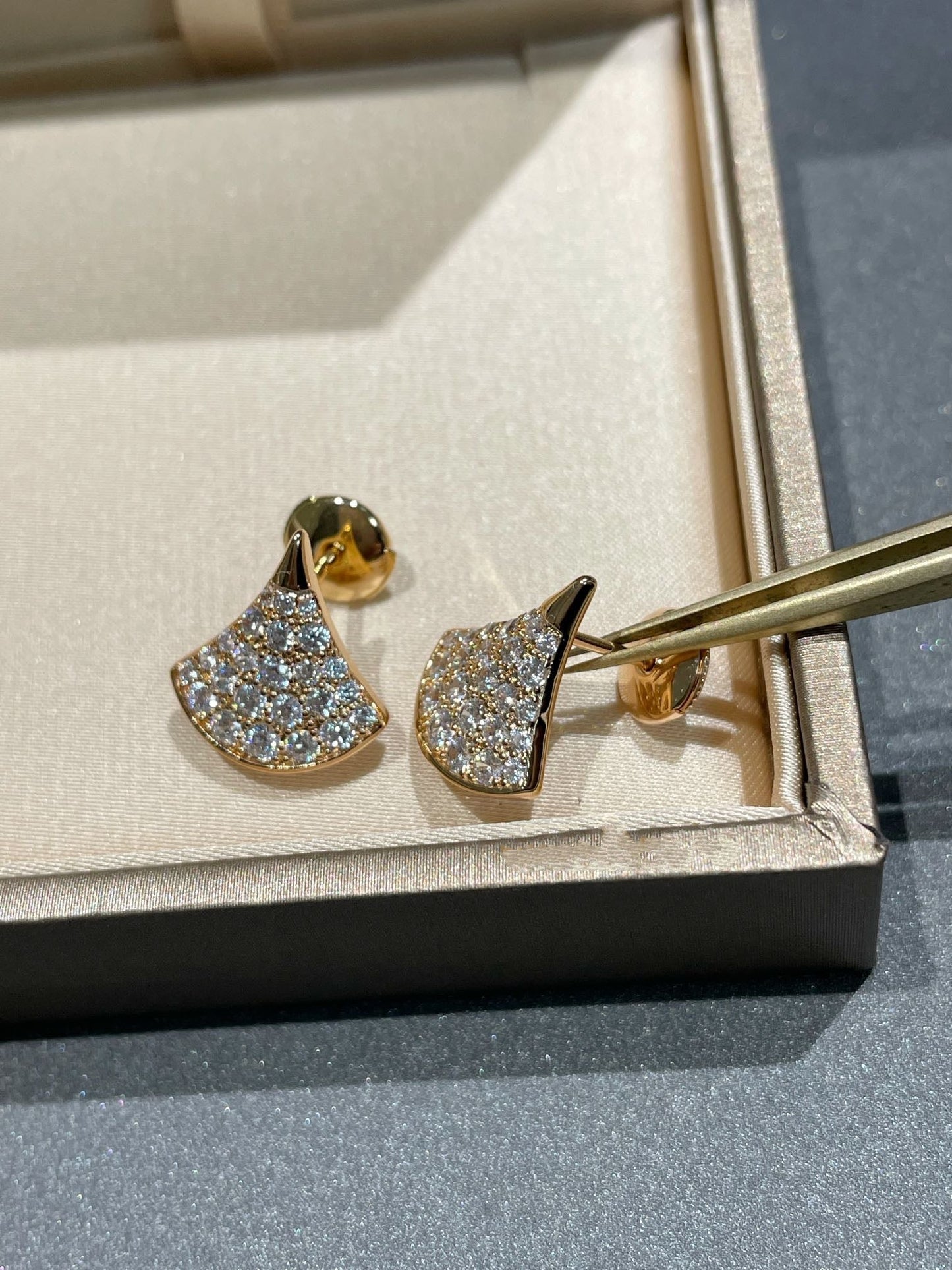 [AuraEcho Jewelry]DREAM STUD EARRINGS DIAMOND