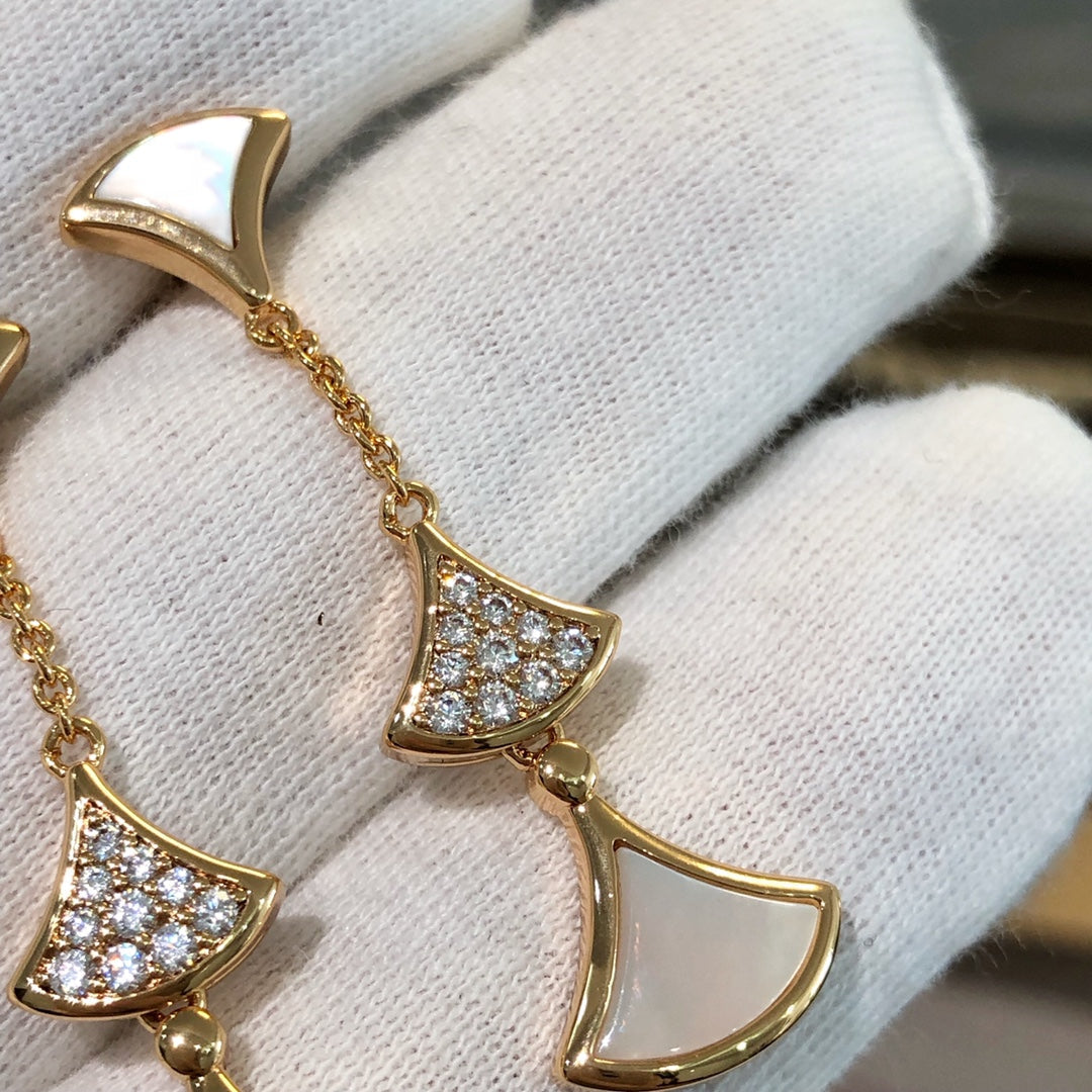 [AuraEcho Jewelry]DREAM EARRINGS 3 MOTIFS DIAMOND MOP PINK GOLD