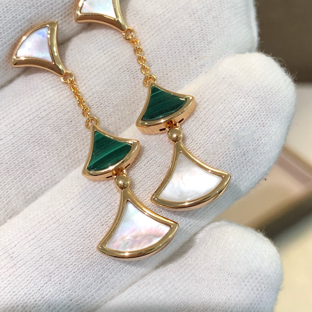 [AuraEcho Jewelry]DREAM EARRINGS 3 MOTIFS MALACHITE MOP PINK GOLD