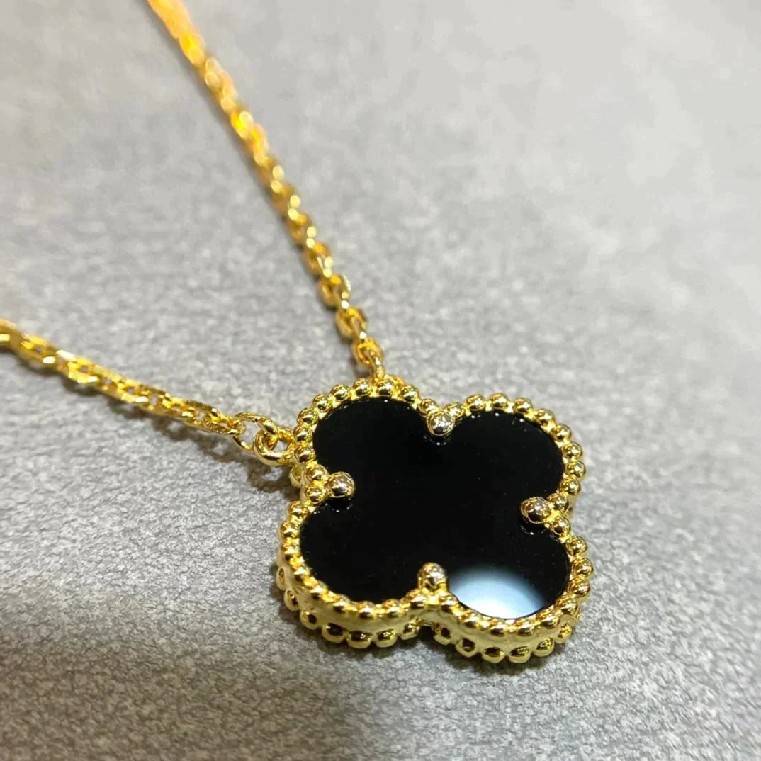 [AuraEcho Jewelry]CLOVER 15MM BLACK ONYX SINGLE FLOWER NECKLACE
