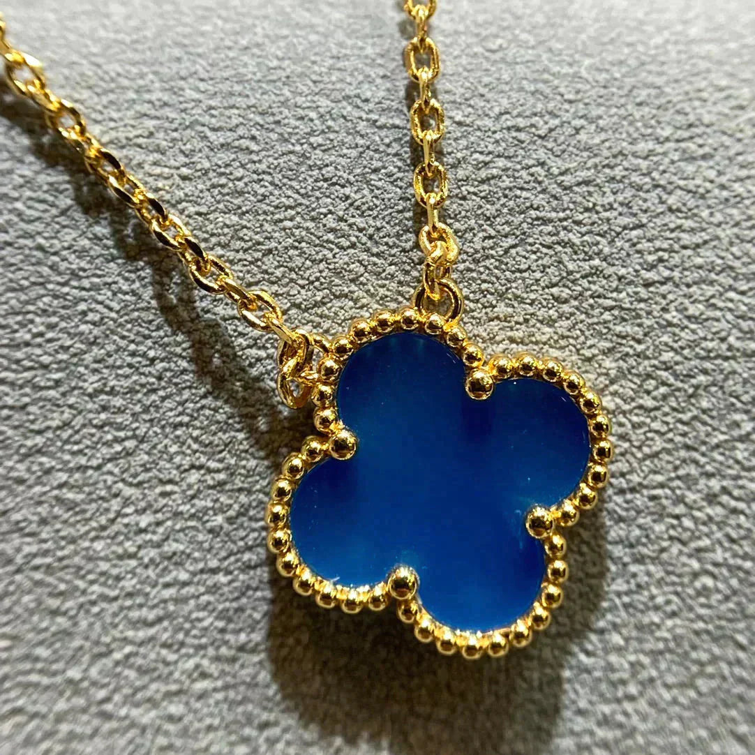 [AuraEcho Jewelry]CLOVER 15MM BLUE AGATE NECKLACE
