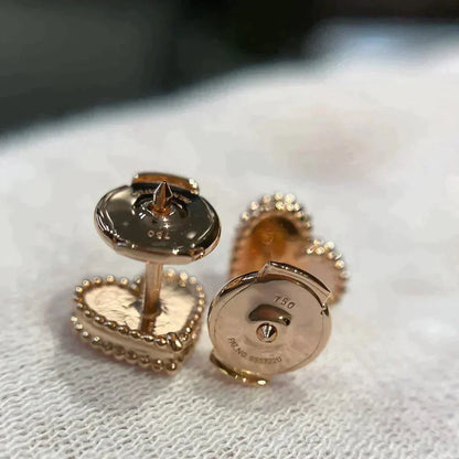 [AuraEcho Jewelry]HEART CARNELIAN STUD EARRINGS