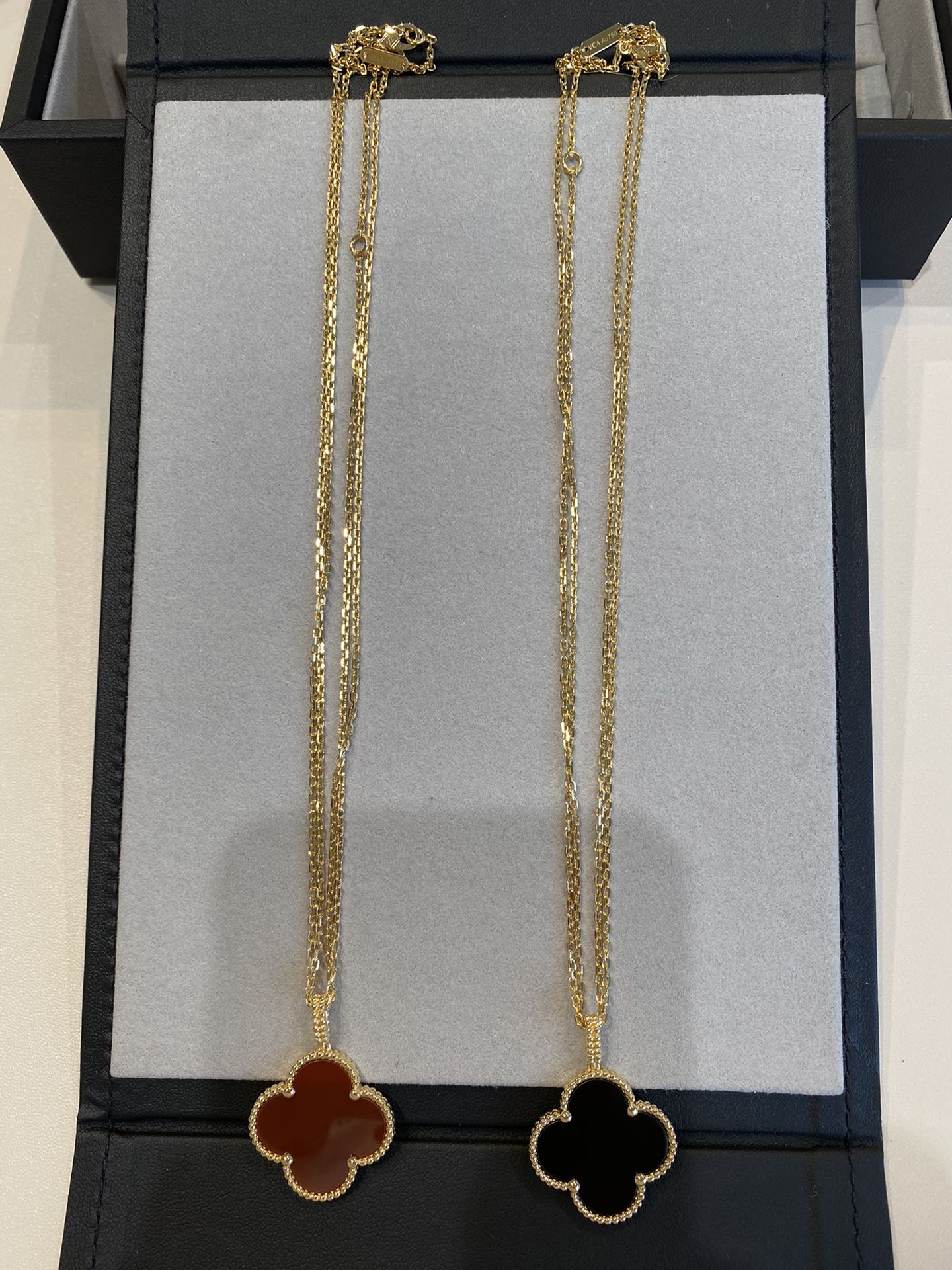 [AuraEcho Jewelry]CLOVER 25MM NECKLACE GOLD CARNELIAN