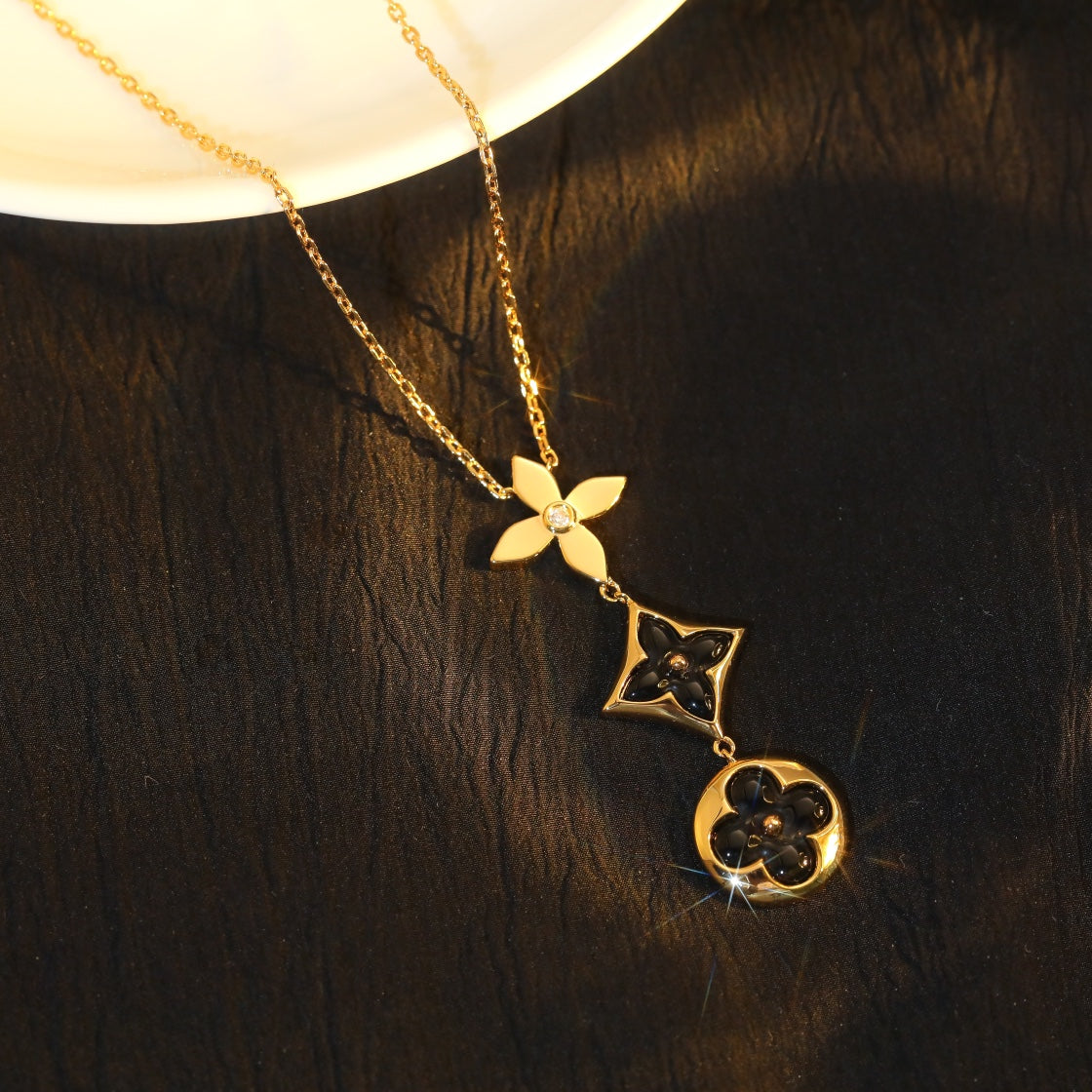[AuraEcho Jewelry]STAR AND SUN ONYX PINK GOLD NECKLACE
