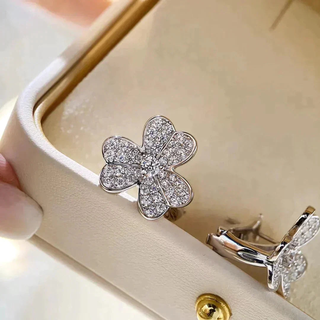 [AuraEcho Jewelry]CLOVER COMOS DIAMOND EARRINGS SILVER
