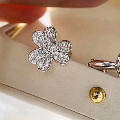 [AuraEcho Jewelry]CLOVER COMOS DIAMOND EARRINGS SILVER