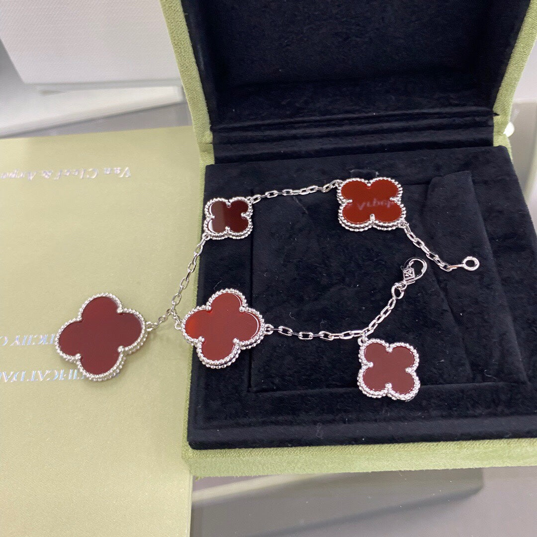 [AuraEcho Jewelry]CLOVER 5 MOTIFS SIVLER CARNELIAN BRACELET
