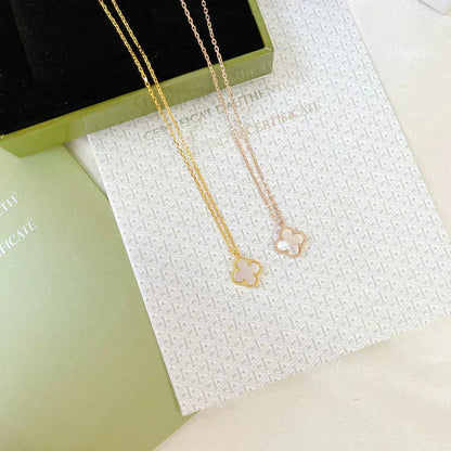 [AuraEcho Jewelry]CLOVER MINI 9.5MM WHITE MOTHER-OF-PEARL NECKLACE