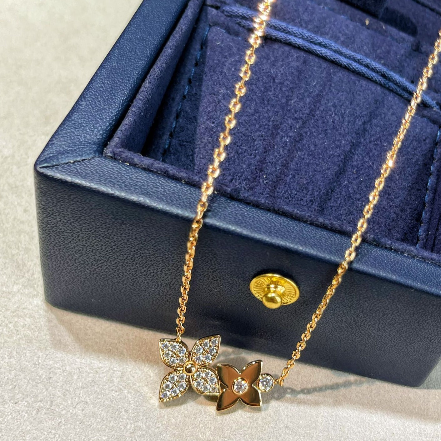 [AuraEcho Jewelry]STAR BLOSSOM NECKLACE PINK GOLD DIAMONDS