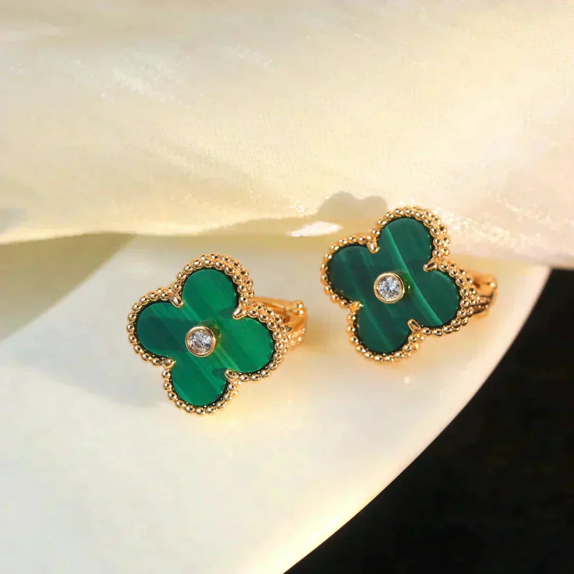 [AuraEcho Jewelry]CLOVER MEDIUM 1 MOTIFS MALACHITE DIAMOND EARRINGS