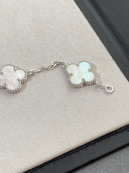 [AuraEcho Jewelry]CLOVER SILVER MOP 5 MOTIF BRACELET
