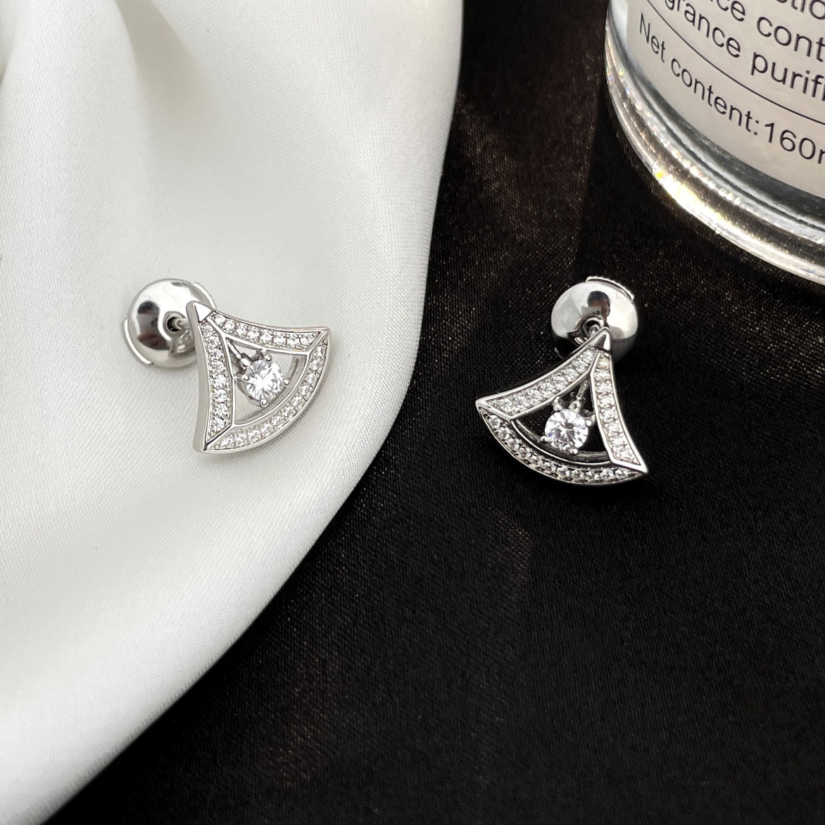 [AuraEcho Jewelry]DREAM MINI DIAMOND STUD EARRINGS