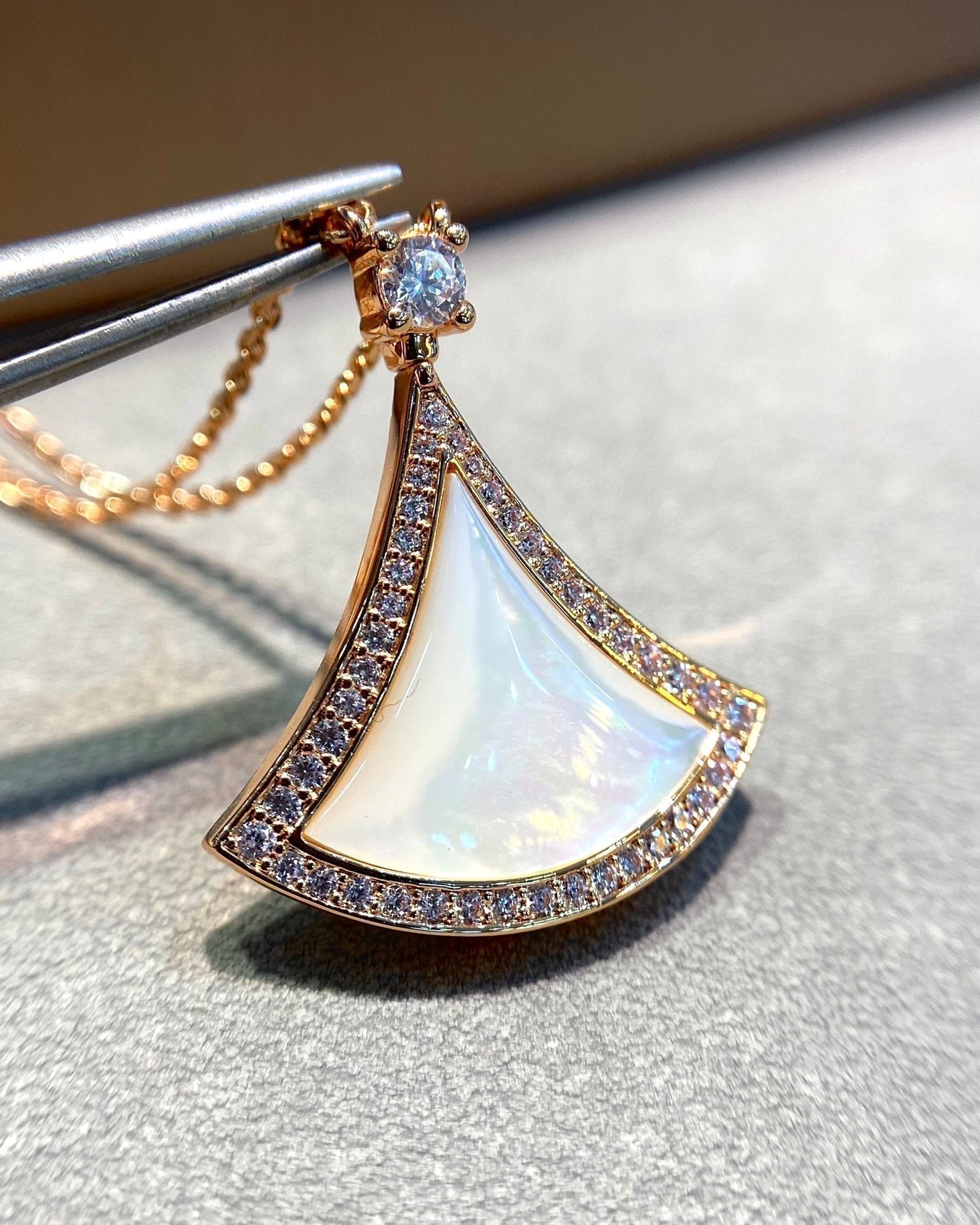 [AuraEcho Jewelry]DREAM MOP DIAMOND PAVED PINK GOLD NECKLACE
