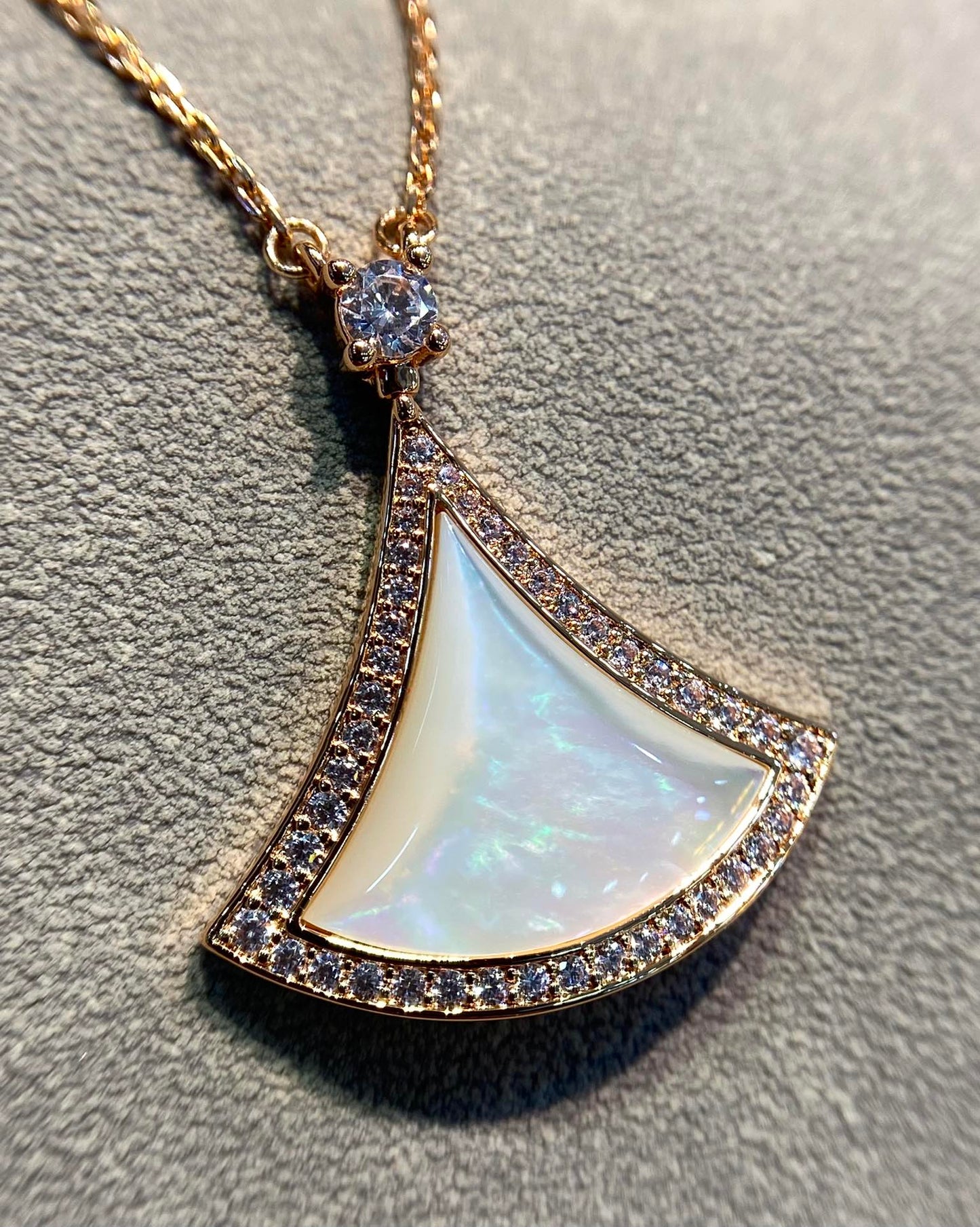 [AuraEcho Jewelry]DREAM MOP DIAMOND PAVED PINK GOLD NECKLACE