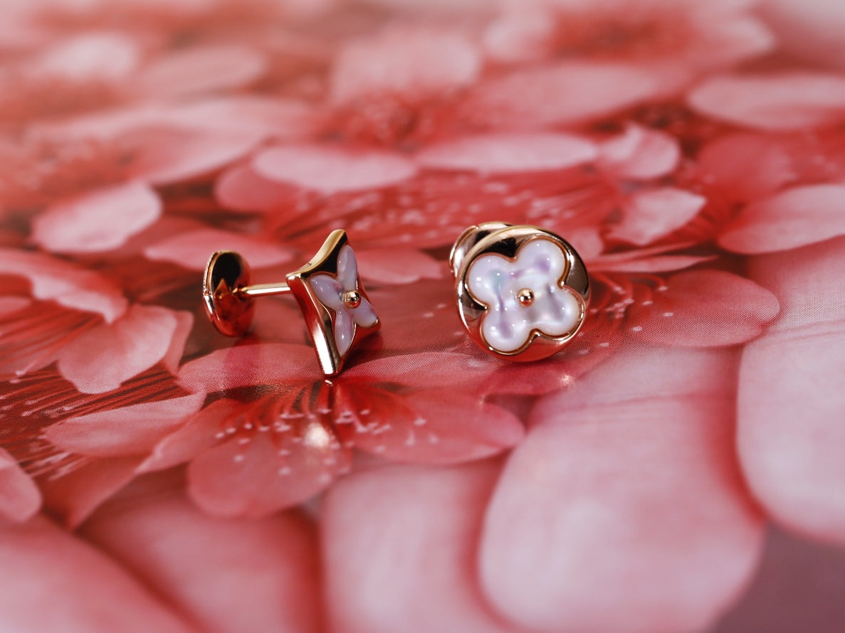 [AuraEcho Jewelry]STAR AND SUN PINK GOLD MOP STUD EARRINGS