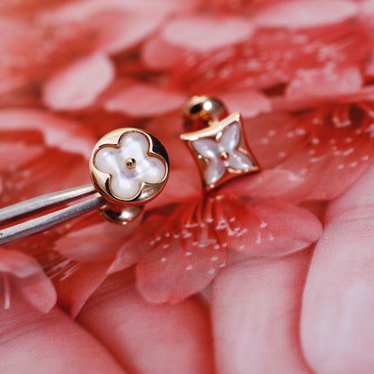 [AuraEcho Jewelry]STAR AND SUN PINK GOLD MOP STUD EARRINGS