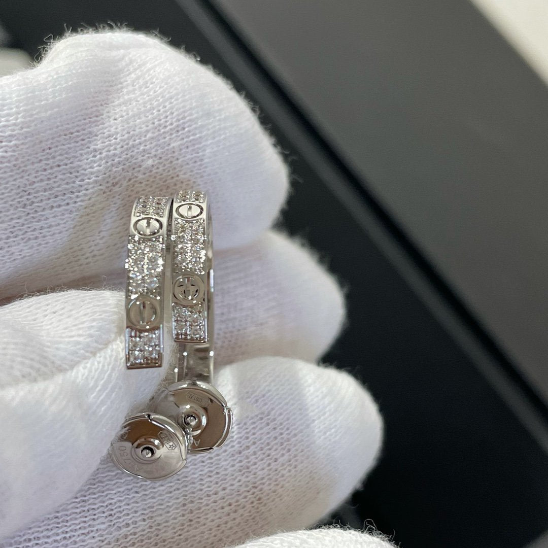 [AuraEcho Jewelry]LOVE DIAMOND SILVER HOOP EARRINGS