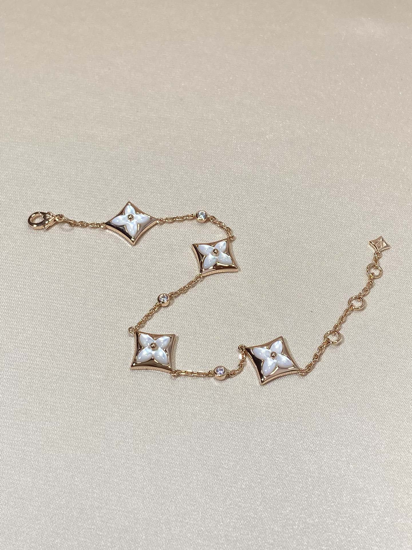 [AuraEcho Jewelry]STAR 4 MOTIF MOP DIAMOND PINK GOLD BRACELET