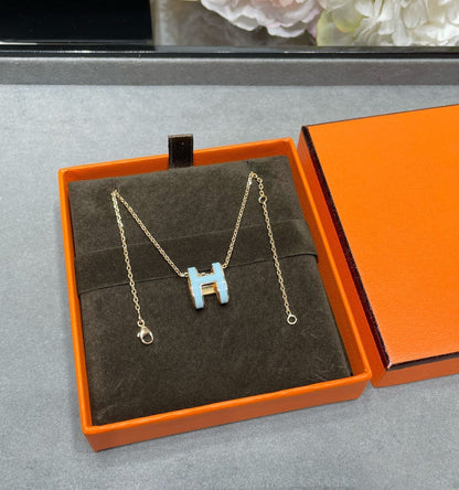 [AuraEcho Jewelry]POP H SKY BLUE NECKLACE